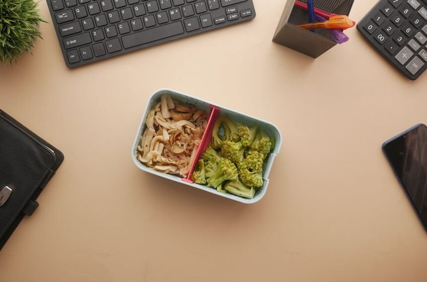 lunch contains is nillcrumtoz explained